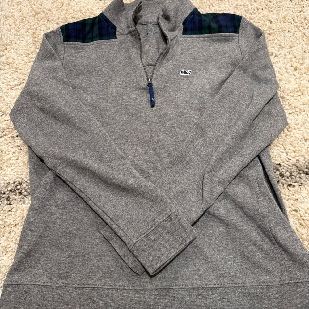 Vineyard Vines Gray Quarter-Zip Sweatshirt with Plaid Accents Blackwatch